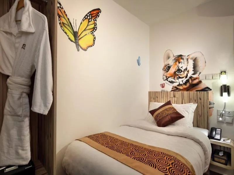 Hotel Clover The Arts Singapore